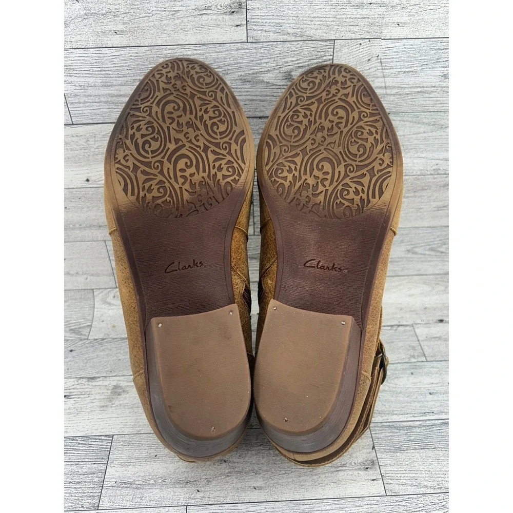 Clarks Artisan Women Tan‎ Leather Ankle Boots Buckle Strap Side Zip Size 10M